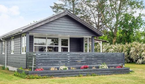 Two-Bedroom Holiday Home