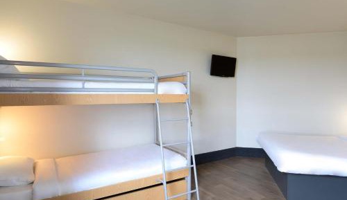 Classic Quadruple Room