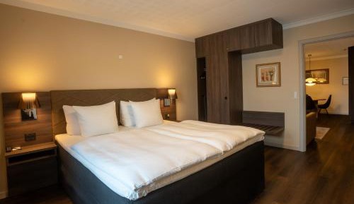 One-Bedroom Suite