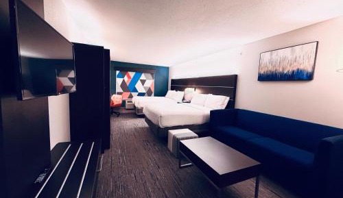 Queen Suite with Two Queen Beds and Sofa Bed
