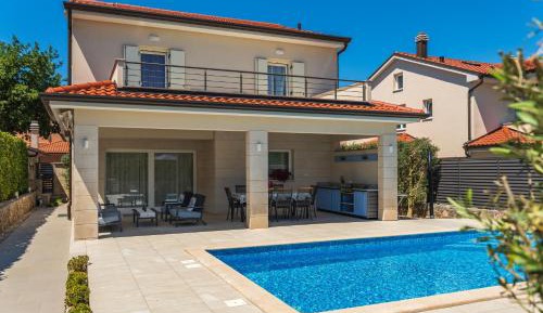 Three-Bedroom Villa