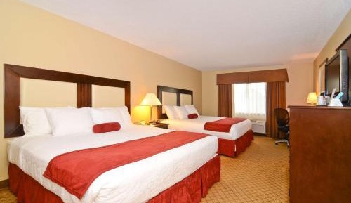 King Room with Two King Beds - Non-Smoking