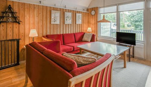 Three-Bedroom Townhouse
