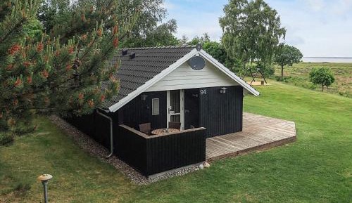 Three-Bedroom Vacation Home 