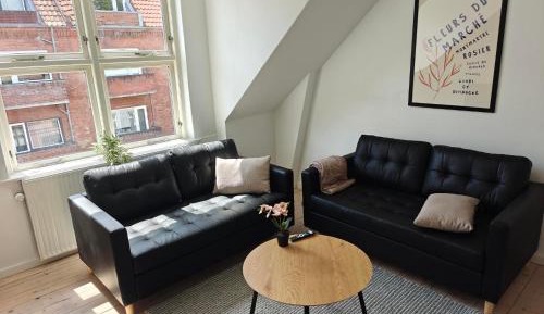 One-Bedroom Apartment - Non-Smoking