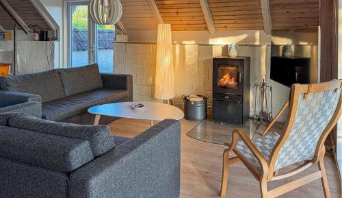 Three-Bedroom Townhouse