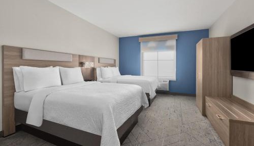 Suite with Two Queen Beds