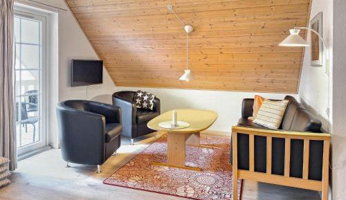 Four-Bedroom Vacation Home