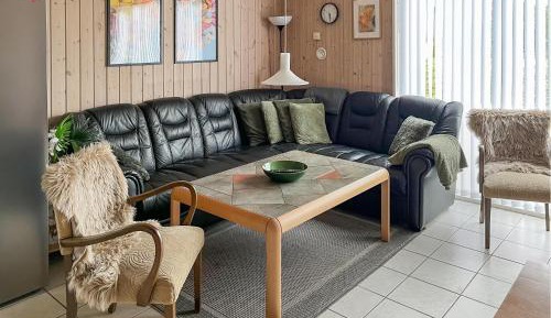 Three-Bedroom Vacation Home 