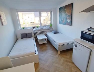Standard Twin Room with Shared Bathroom