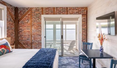 King Room with Lake View