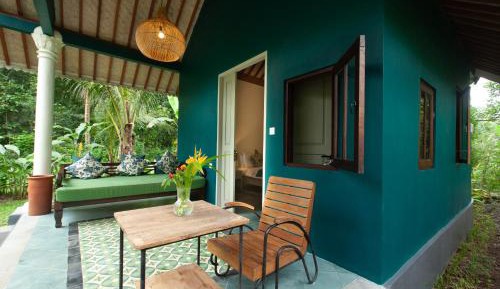 One-Bedroom Bungalow