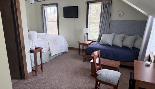 Triple Room with Mountain View