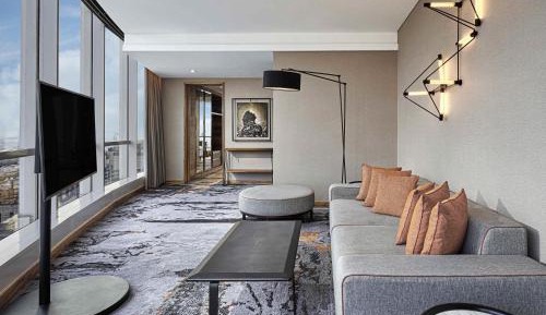 Swiss Grand King Suite