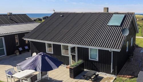 Three-Bedroom Vacation Home 