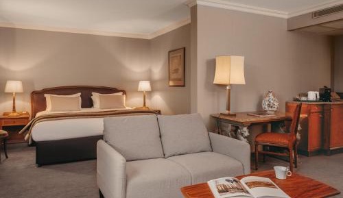 Studio Suite with Double Bed