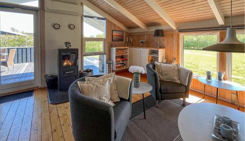 Three-Bedroom Townhouse