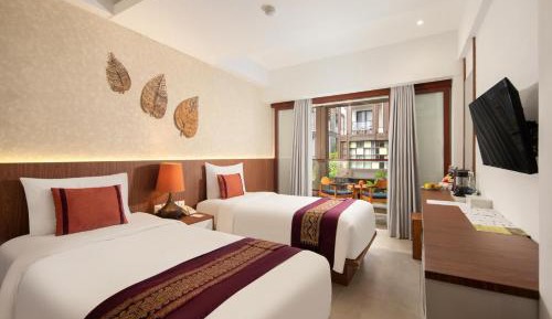 Premier Twin Room with Balcony