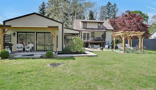 Four-Bedroom Vacation Home