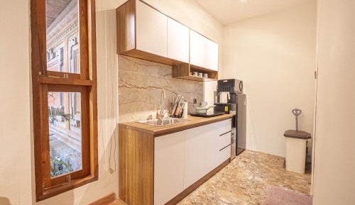 Twin Room with Private Bathroom