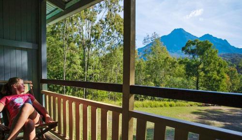 Foresters Two-Bedroom Cottage with Shared Bathroom