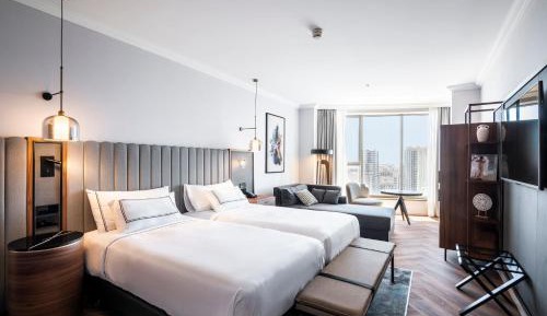 Supreme Room