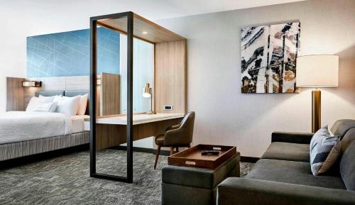King Suite with Sofa Bed and City View