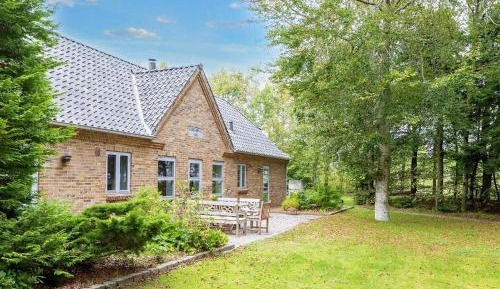 Two-Bedroom Holiday Home