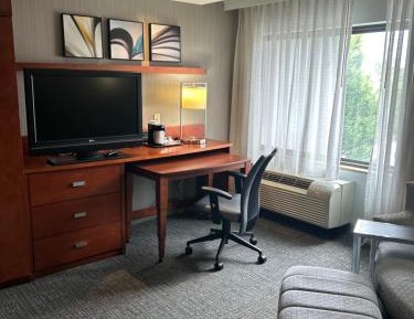 King Room with Sofa Bed