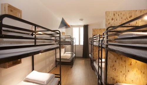 Single Bed in 10-Bed Dormitory Room