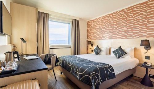 Double Room with Lake View
