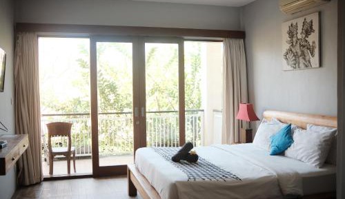 Deluxe Double Room with Balcony