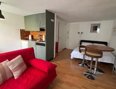 Studio Apartment