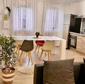 Apartment with City View