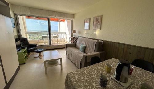 Apartment (4 Adults)