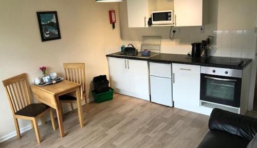 One-Bedroom Lodge – No Dogs