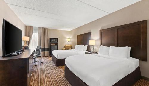 Double Room with Two Double Beds - Non-Smoking