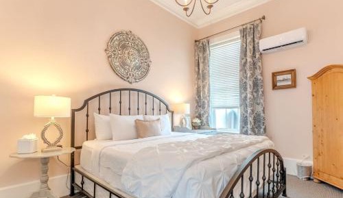 King Room with Balcony
