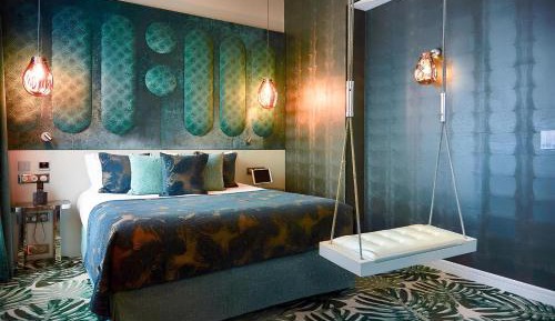 Superieure Boudoir Room - With Jacuzzi