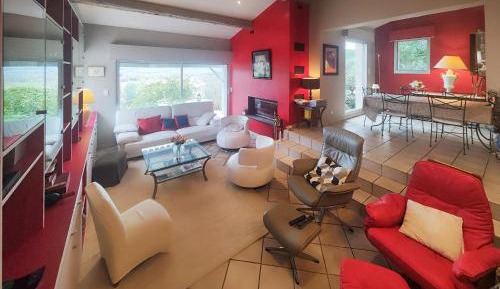 Four-Bedroom Vacation Home
