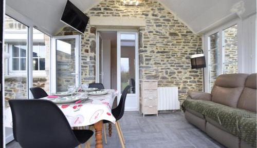 Two-Bedroom Holiday Home