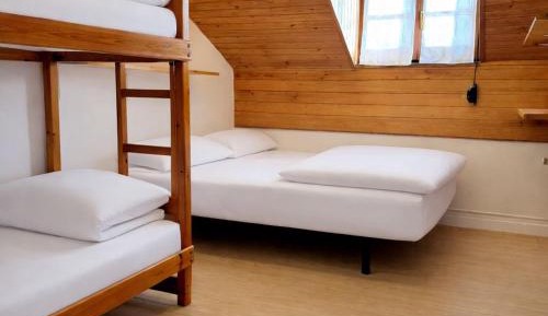 Quadruple Room with Shared Bathroom