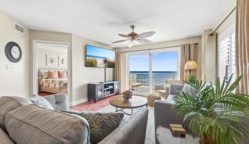 Apartment with Sea View