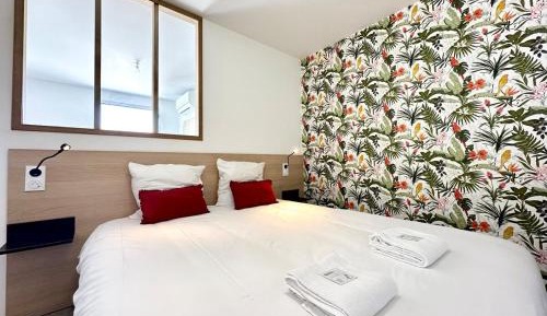 One-Bedroom Superior Apartment