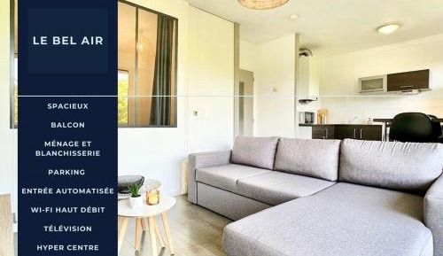 One-Bedroom Apartment with Balcony