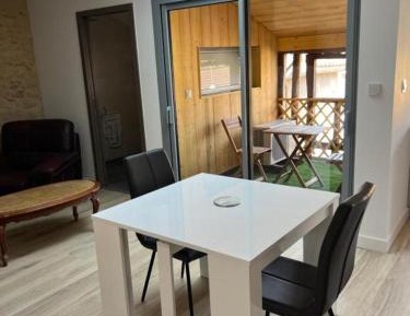 One-Bedroom Apartment with Balcony