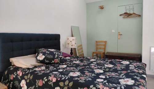 Triple Room with Shared Bathroom