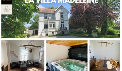 Villa with Garden View