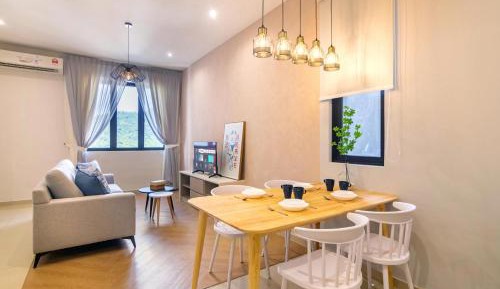 The Cove, Panoramic View Studio Apartment