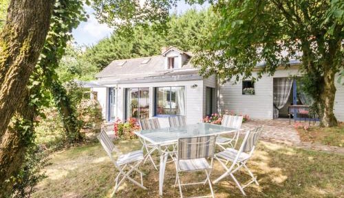 Holiday Home (6 Adults)